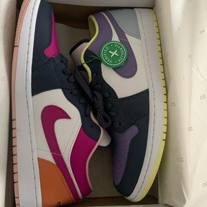 Air Jordan 1 Low  Purple Magenta 2021 Release